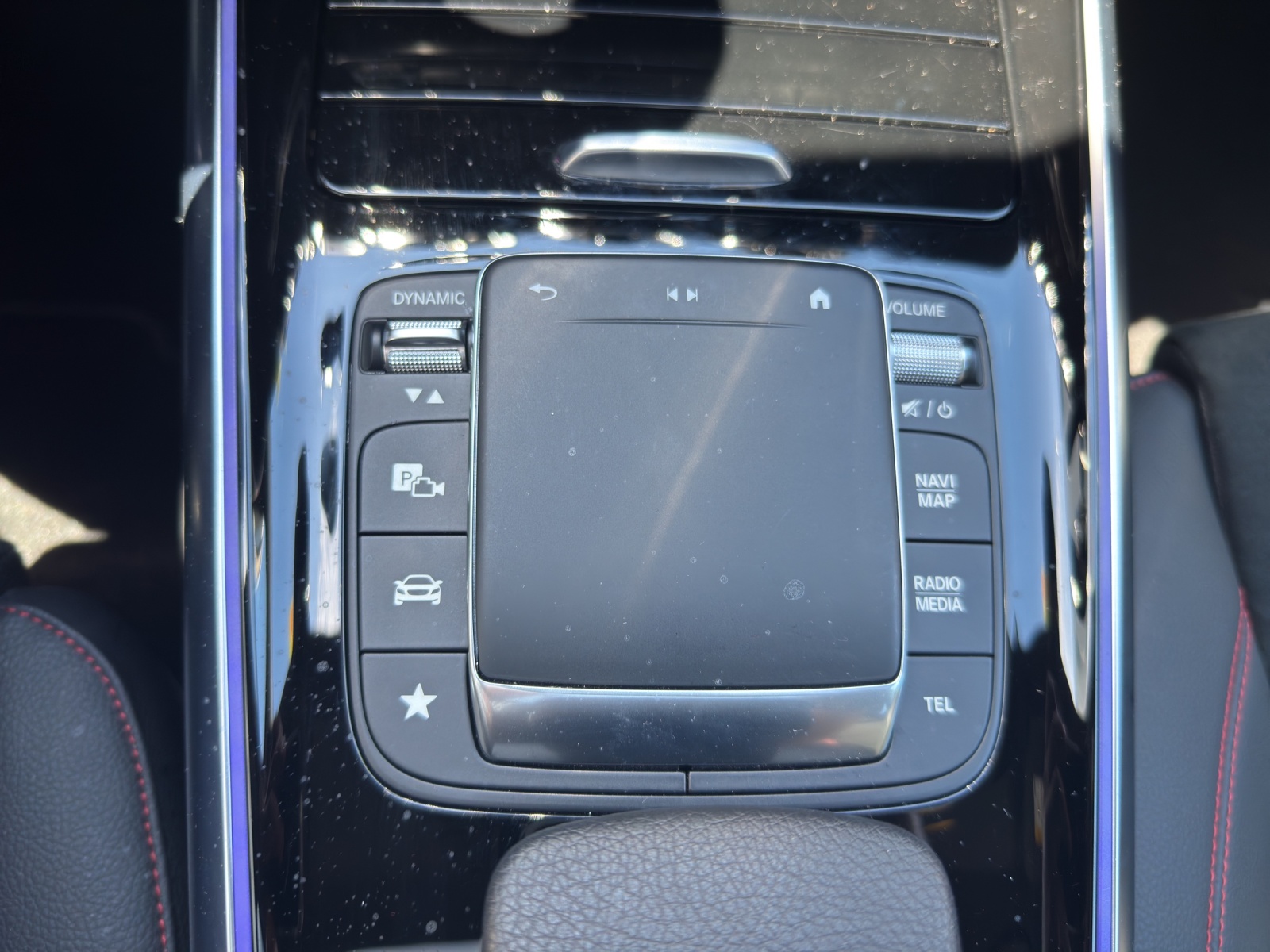 MERCEDES-BENZ EQA 350 AMG Line 4Matic-image-27