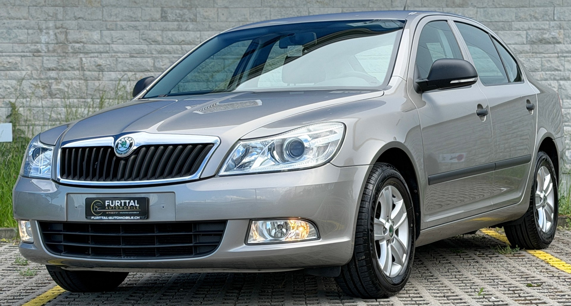 SKODA Octavia 1.4 TSI Classic DSG-image-4