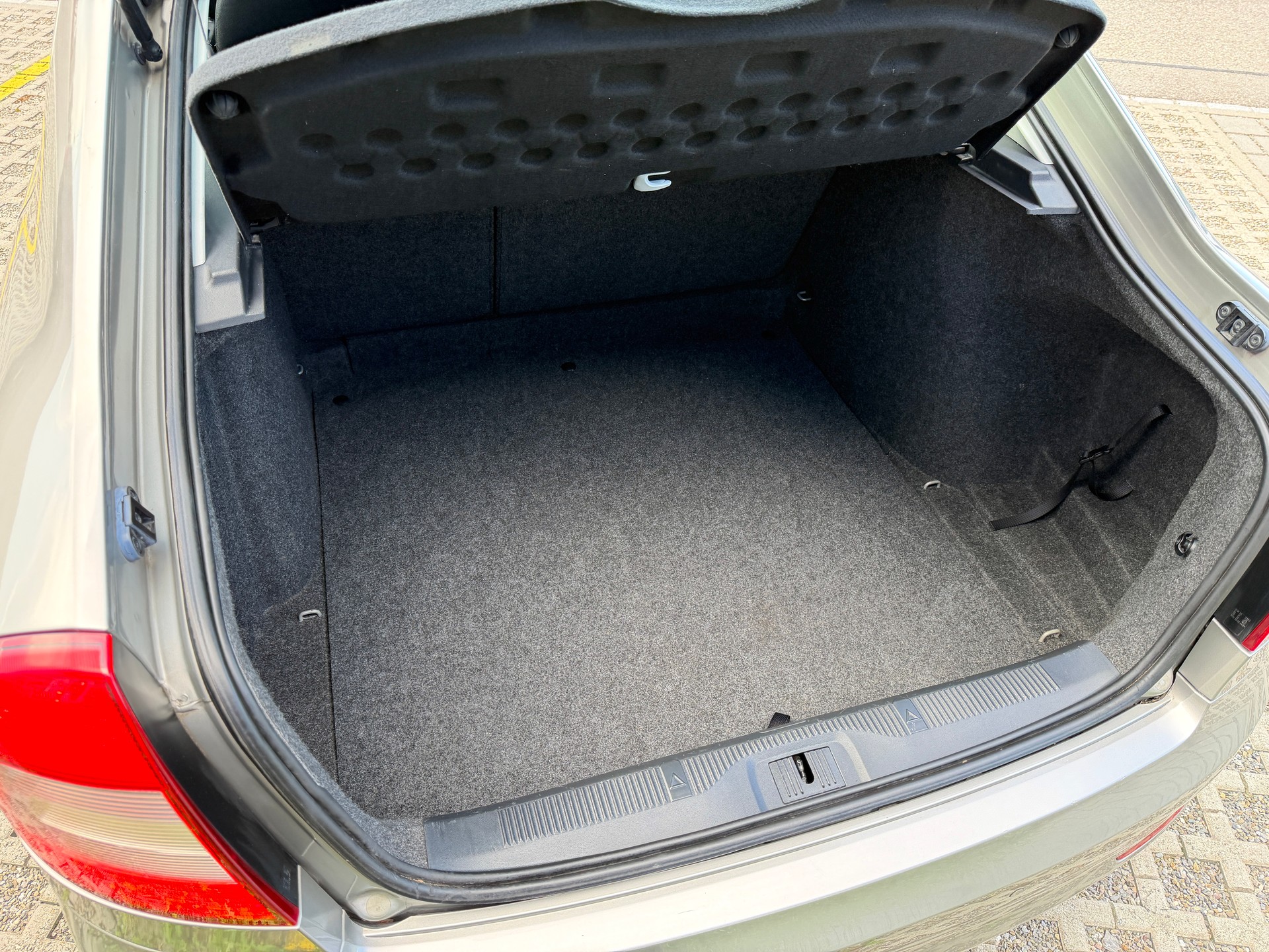 SKODA Octavia 1.4 TSI Classic DSG-image-25