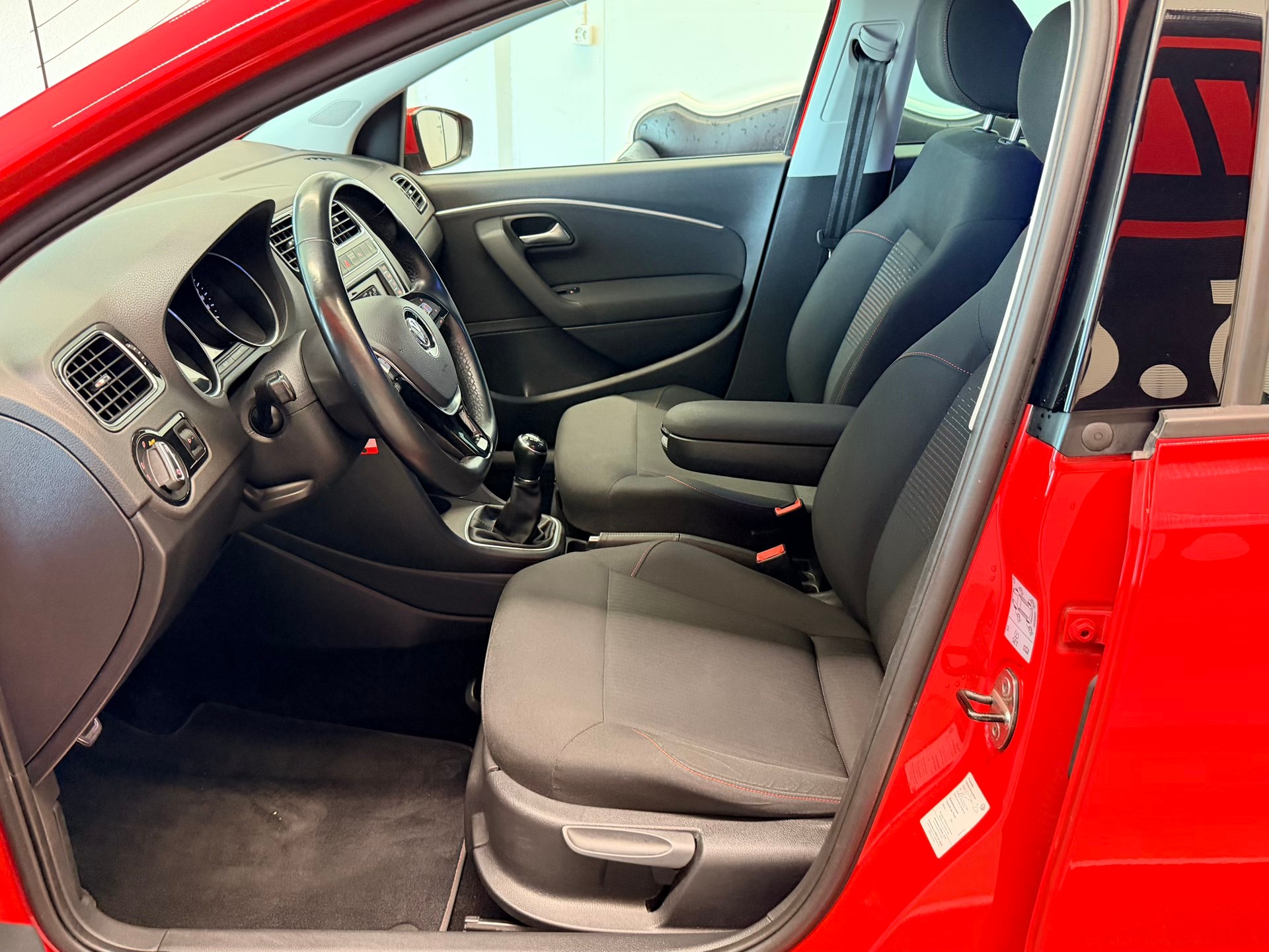 VW Polo 1.2 TSI BMT Comfortline-image-11