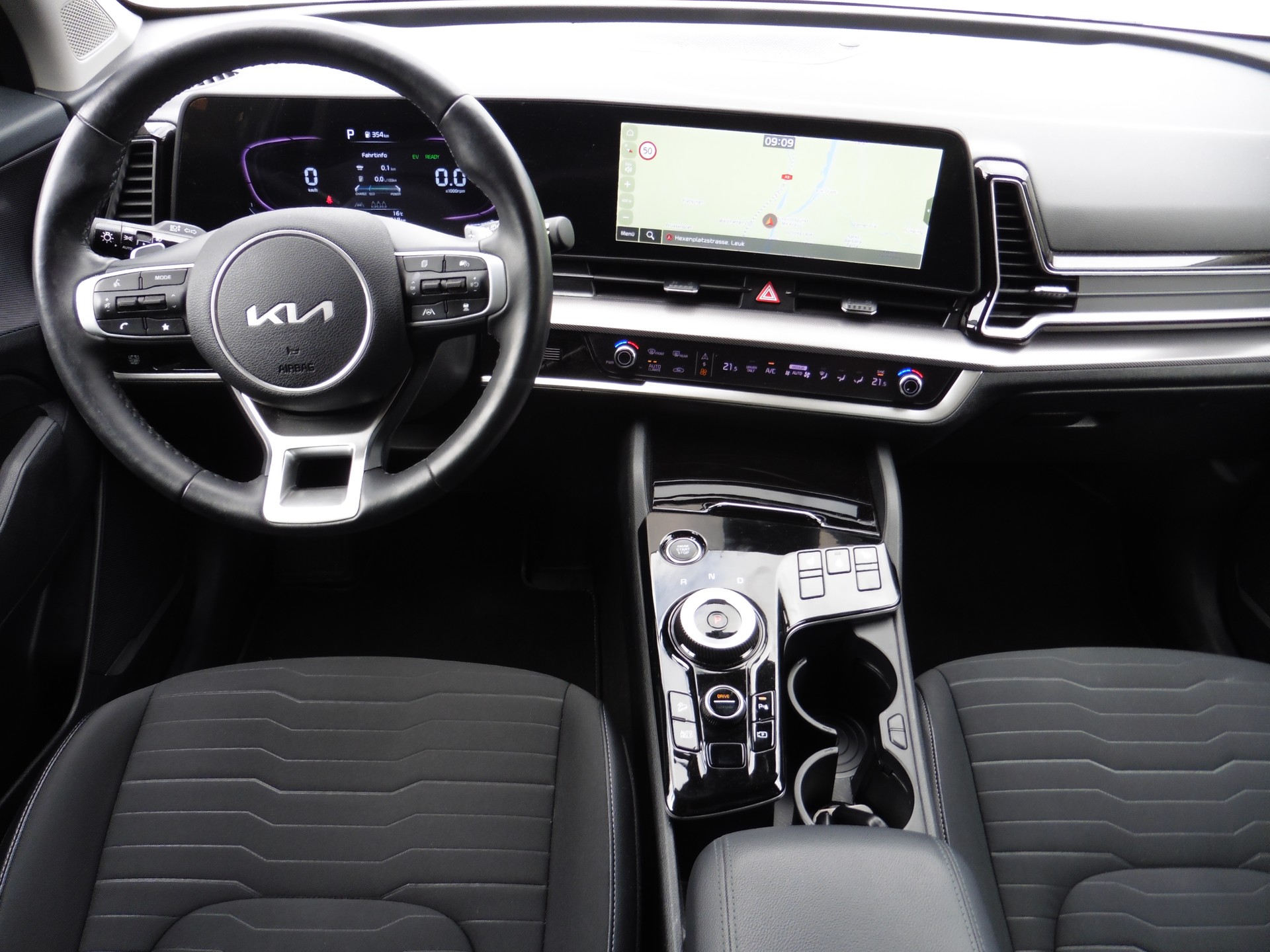 KIA Sportage 1.6T-GDi HEV Style 4x4 A-image-13