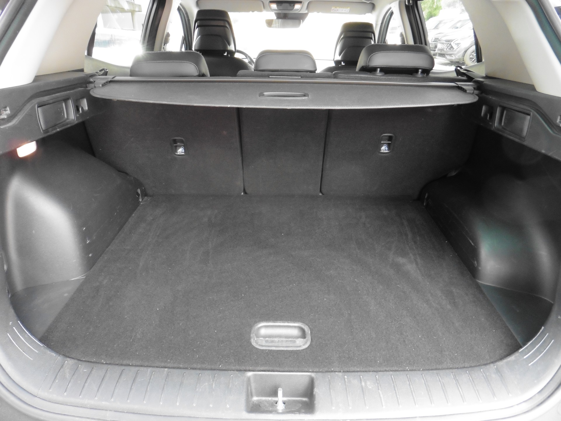 KIA Sportage 1.6T-GDi HEV Style 4x4 A-image-23
