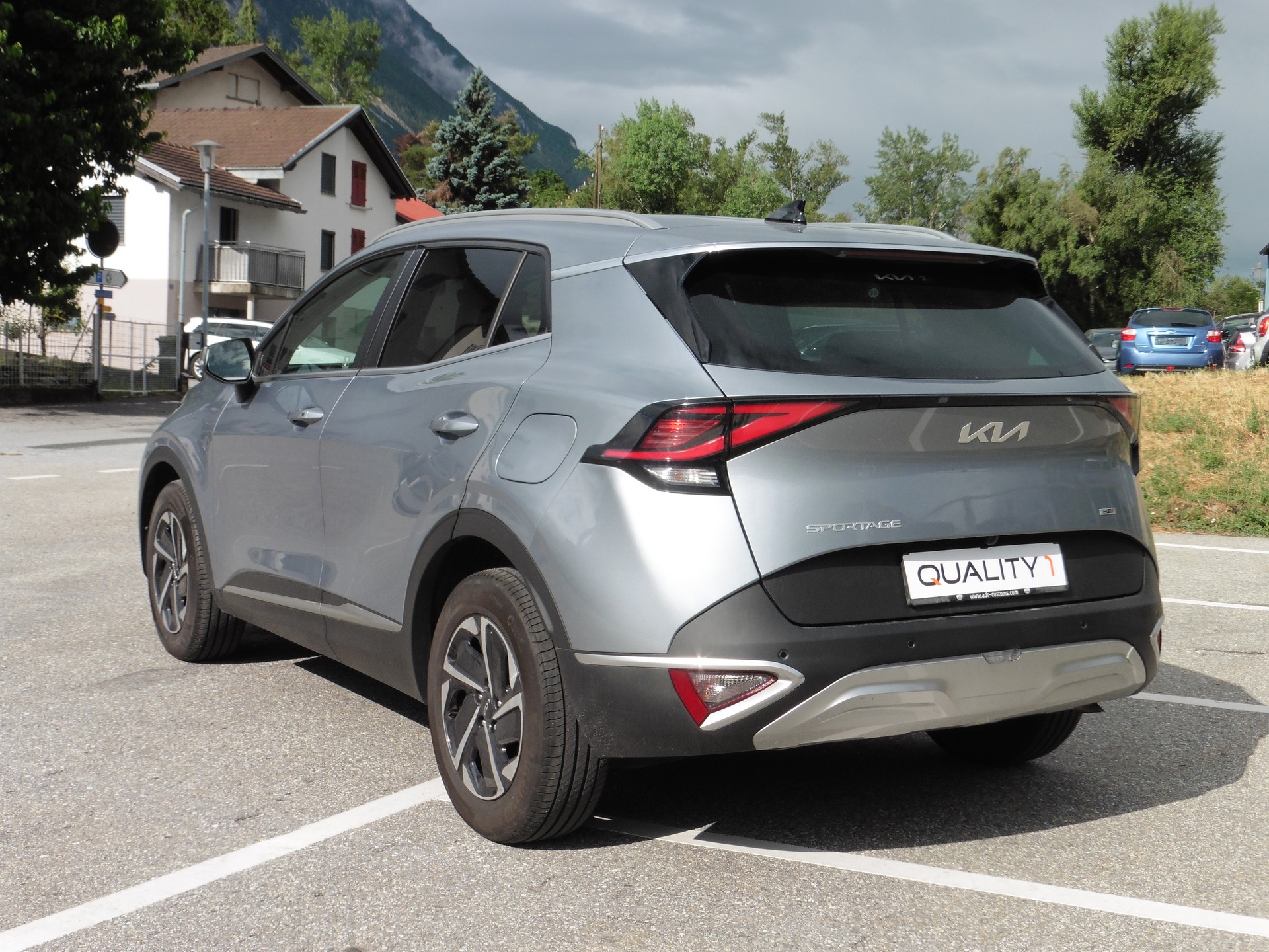 KIA Sportage 1.6T-GDi HEV Style 4x4 A-image-8