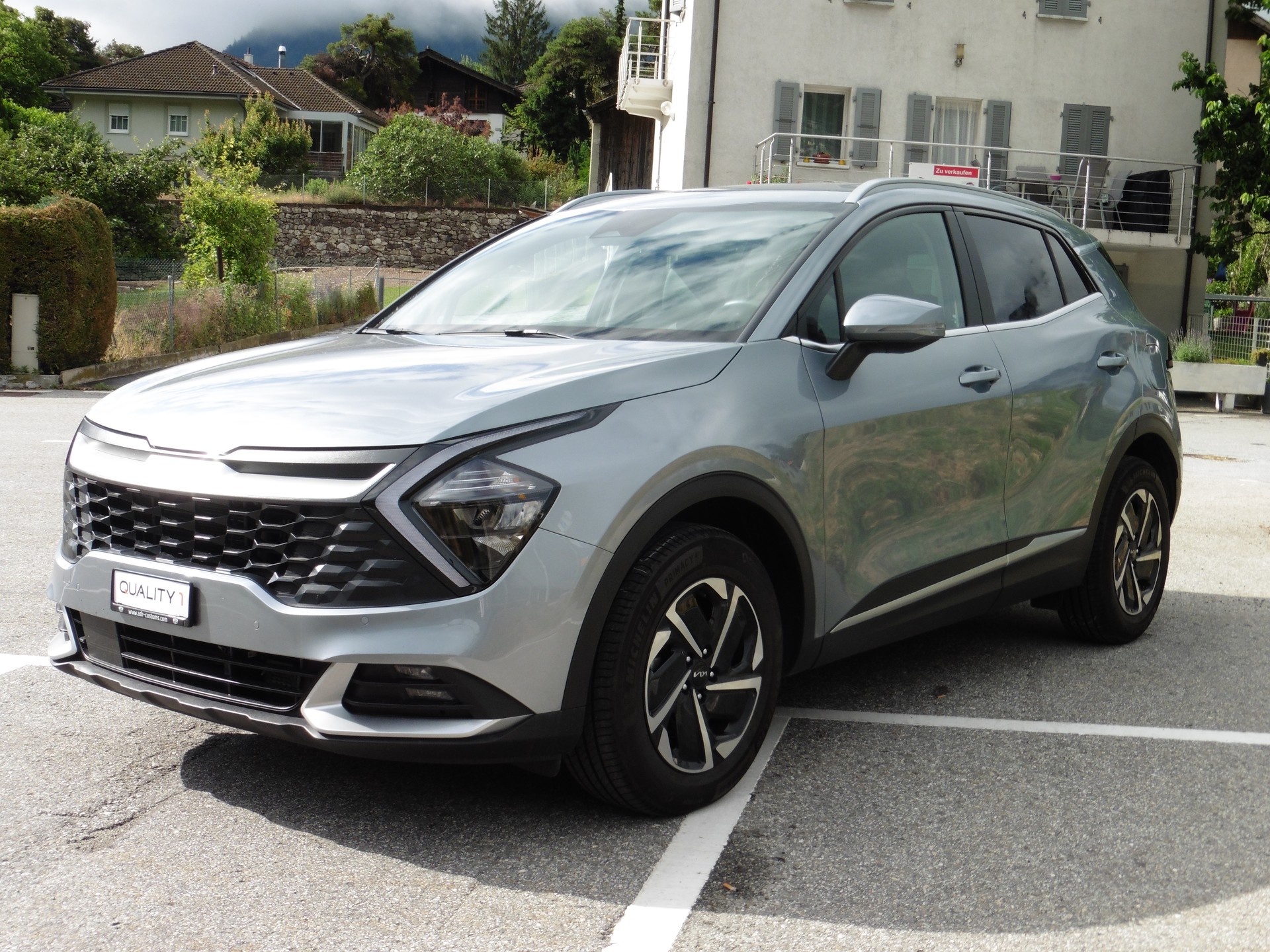 KIA Sportage 1.6T-GDi HEV Style 4x4 A-image-4