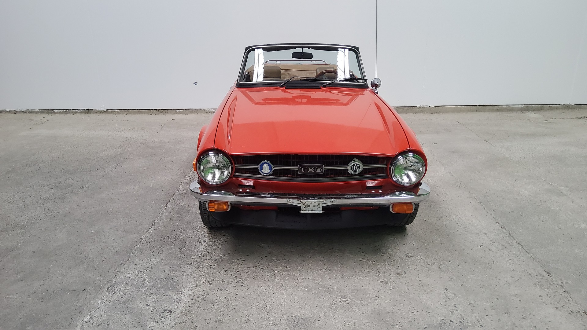 TRIUMPH TR6-image-11