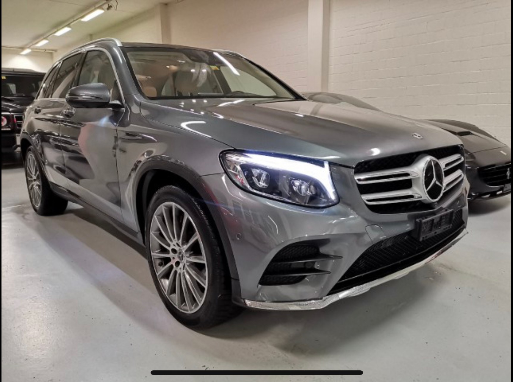 MERCEDES-BENZ GLC 250 d AMG Line 4m 9G-Tronic