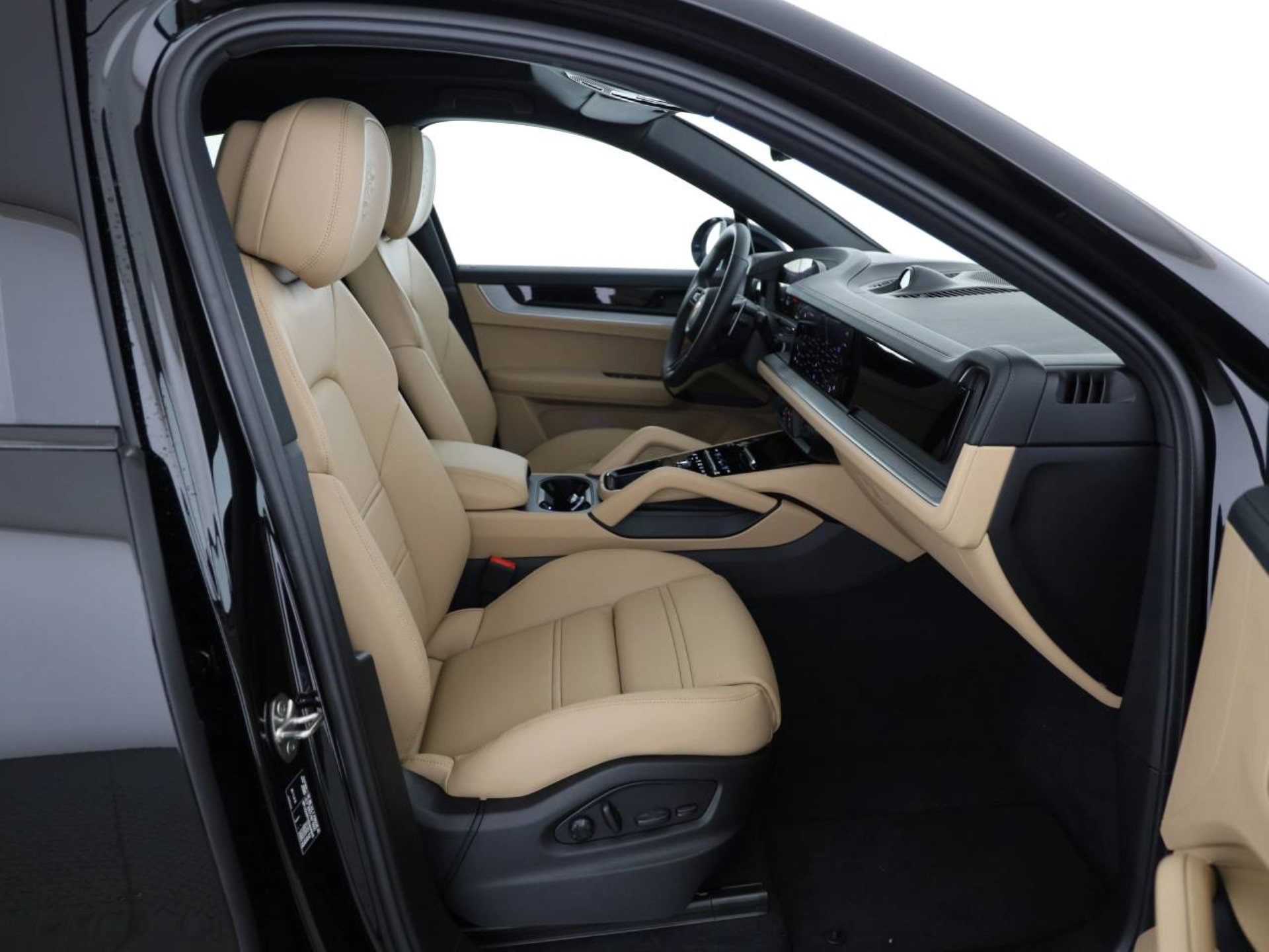 PORSCHE Cayenne S E-Hybrid Coupé-image-15