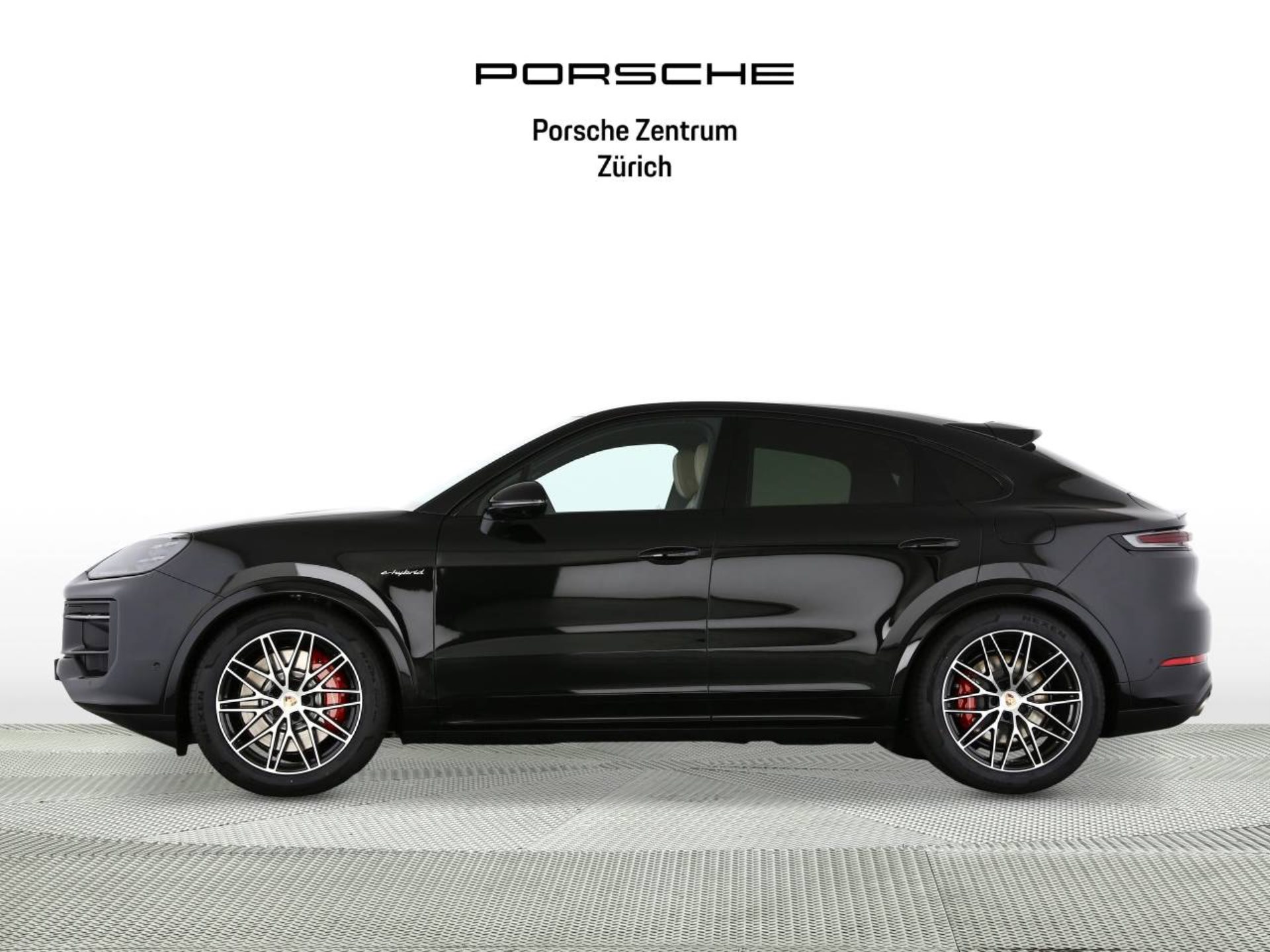 PORSCHE Cayenne S E-Hybrid Coupé-showroom-element-1