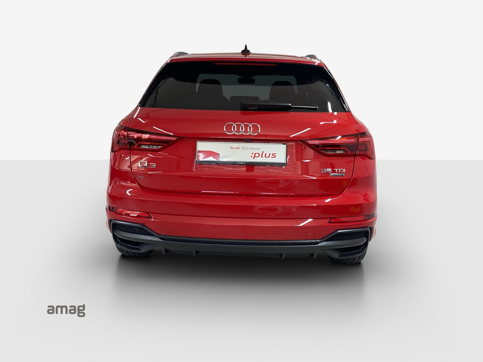 AUDI Q3 35 TDI S line Attraction quattro S-tronic-showroom-element-3