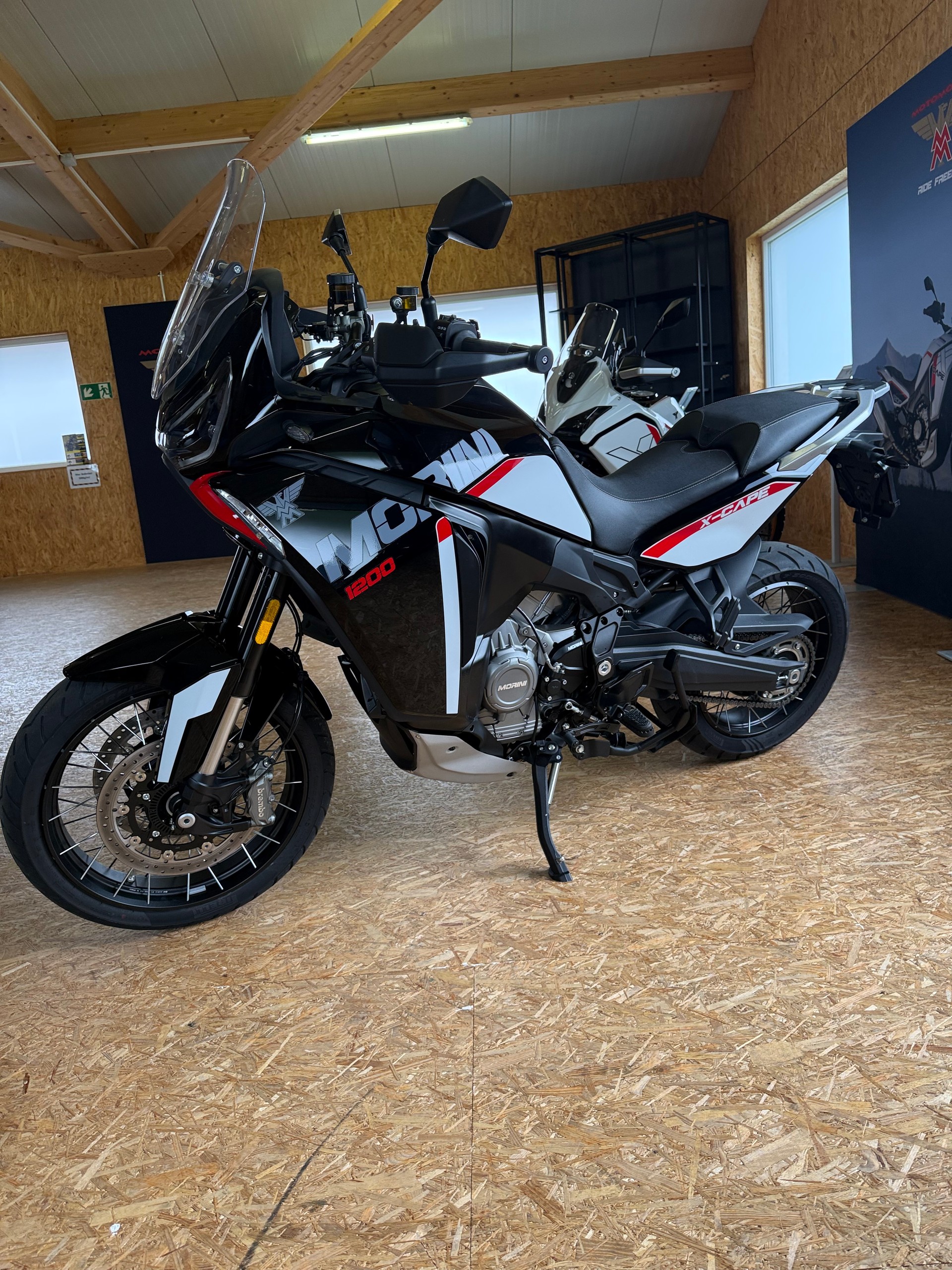 MOTO MORINI X-CAPE 1200-image-0