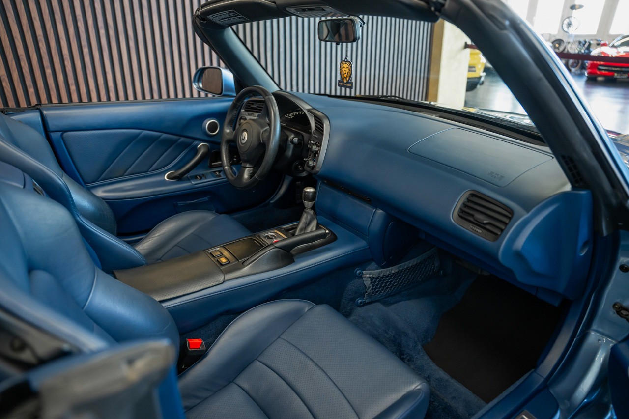 HONDA S2000-image-17