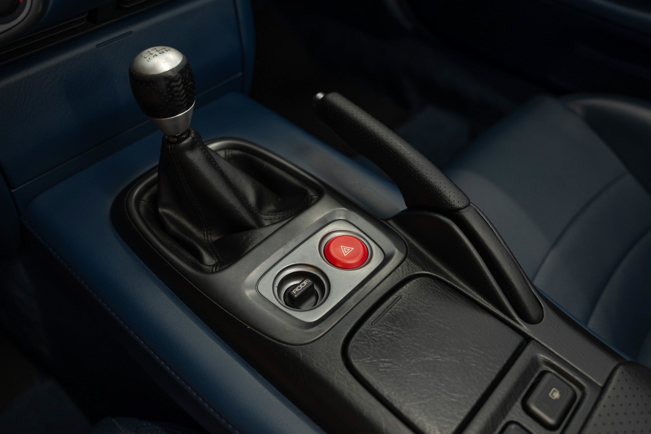 HONDA S2000-image-30