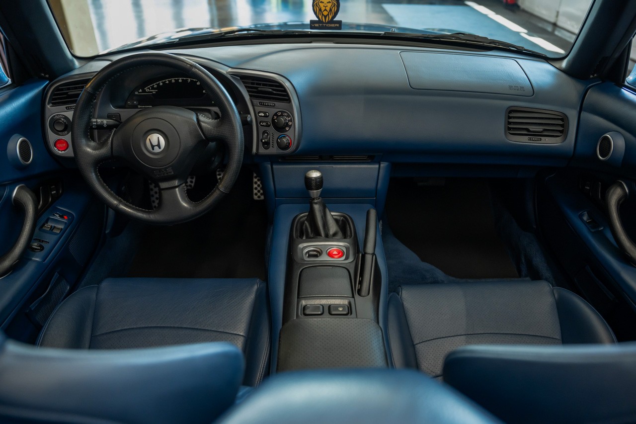 HONDA S2000-image-14
