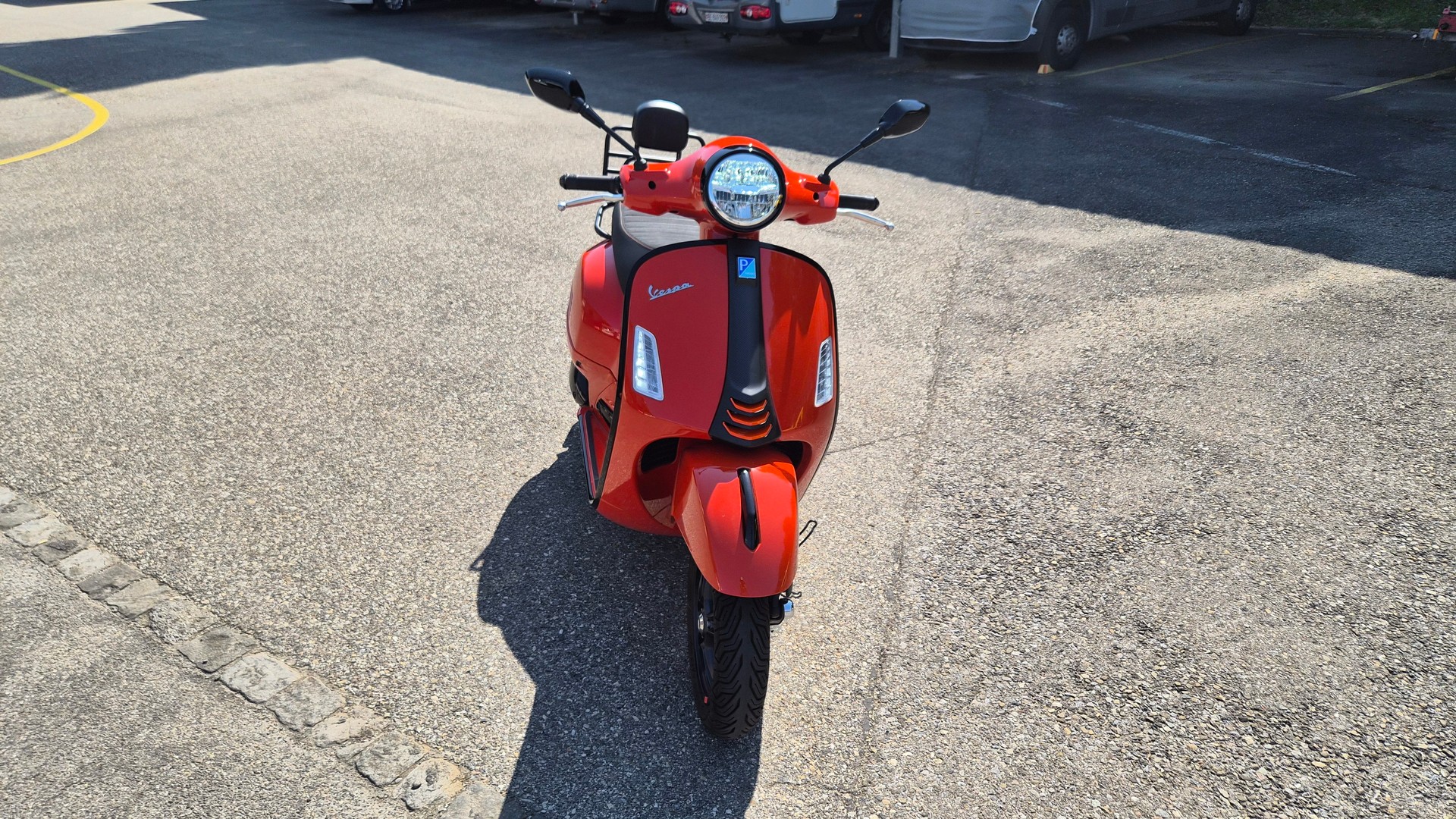 PIAGGIO Vespa GTS 300 Super ABS-image-1