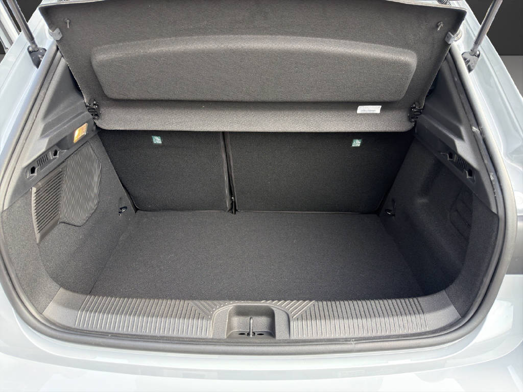 RENAULT Clio 1.8 E-Tech esprit Alpine-image-9