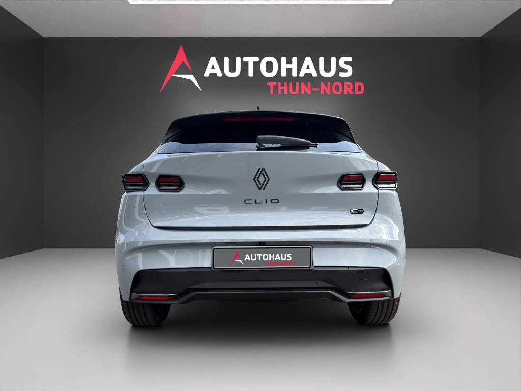 RENAULT Clio 1.8 E-Tech esprit Alpine-showroom-element-3