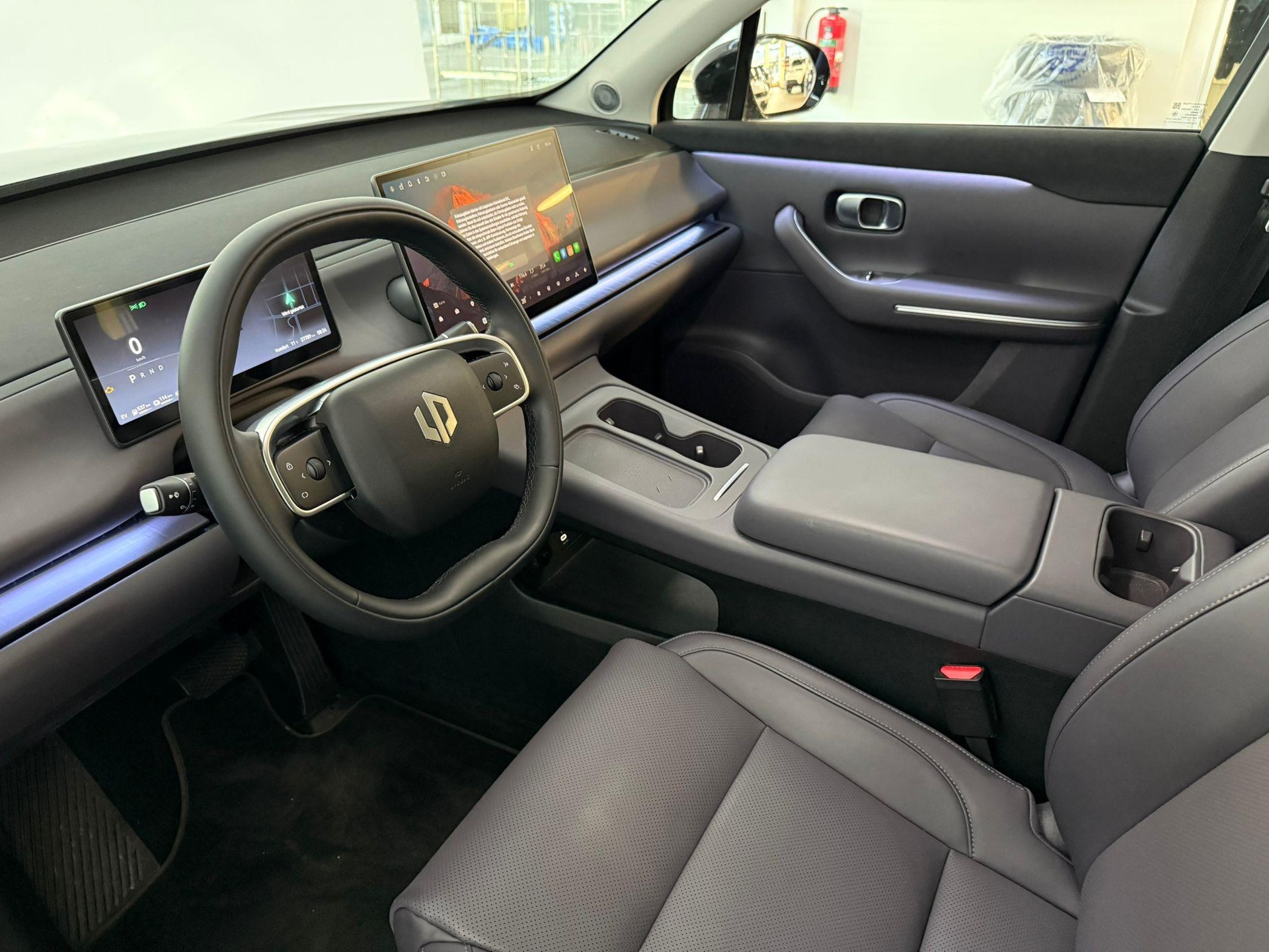 LEAPMOTOR C10 1.5 Hybrid EV-image-6