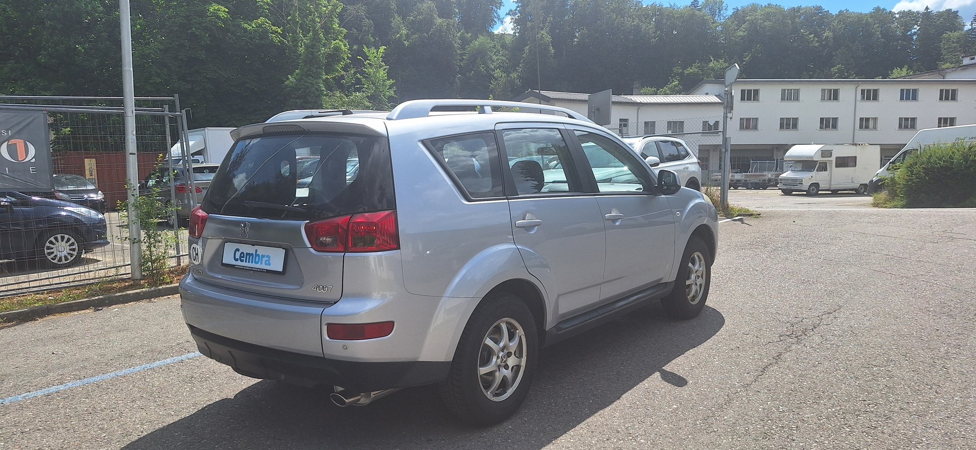 PEUGEOT 4007 2.4 Platinum Edition CVT-image-6