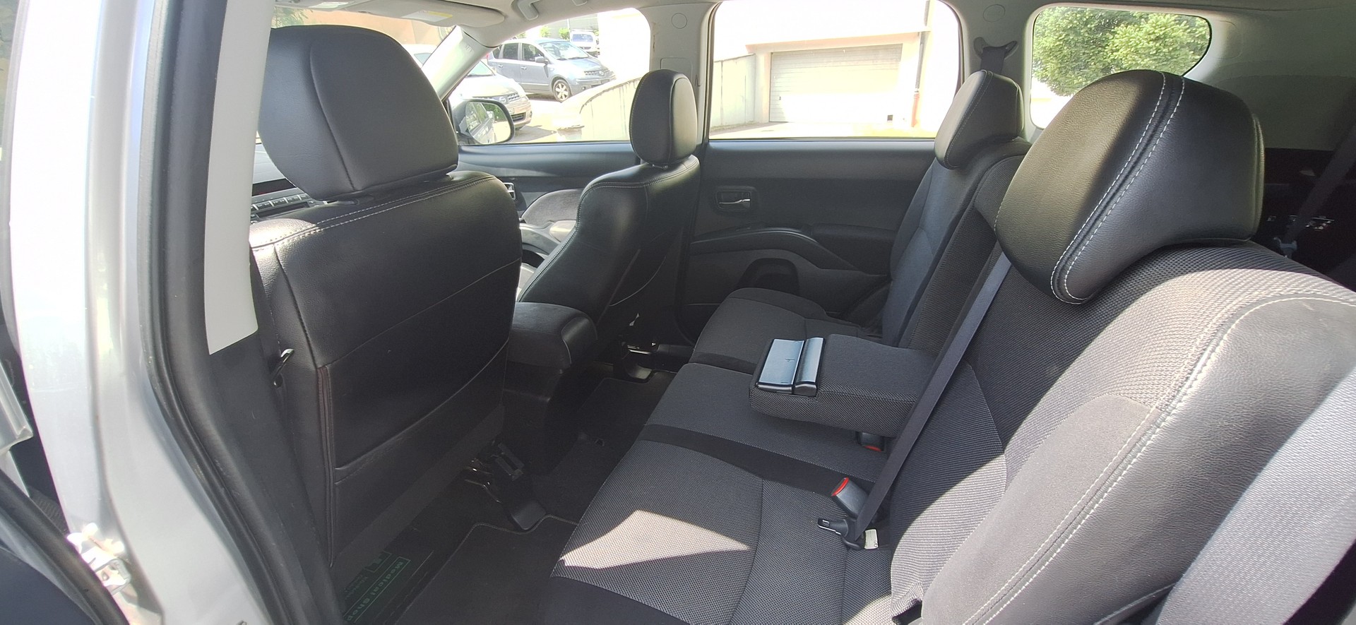 PEUGEOT 4007 2.4 Platinum Edition CVT-image-9