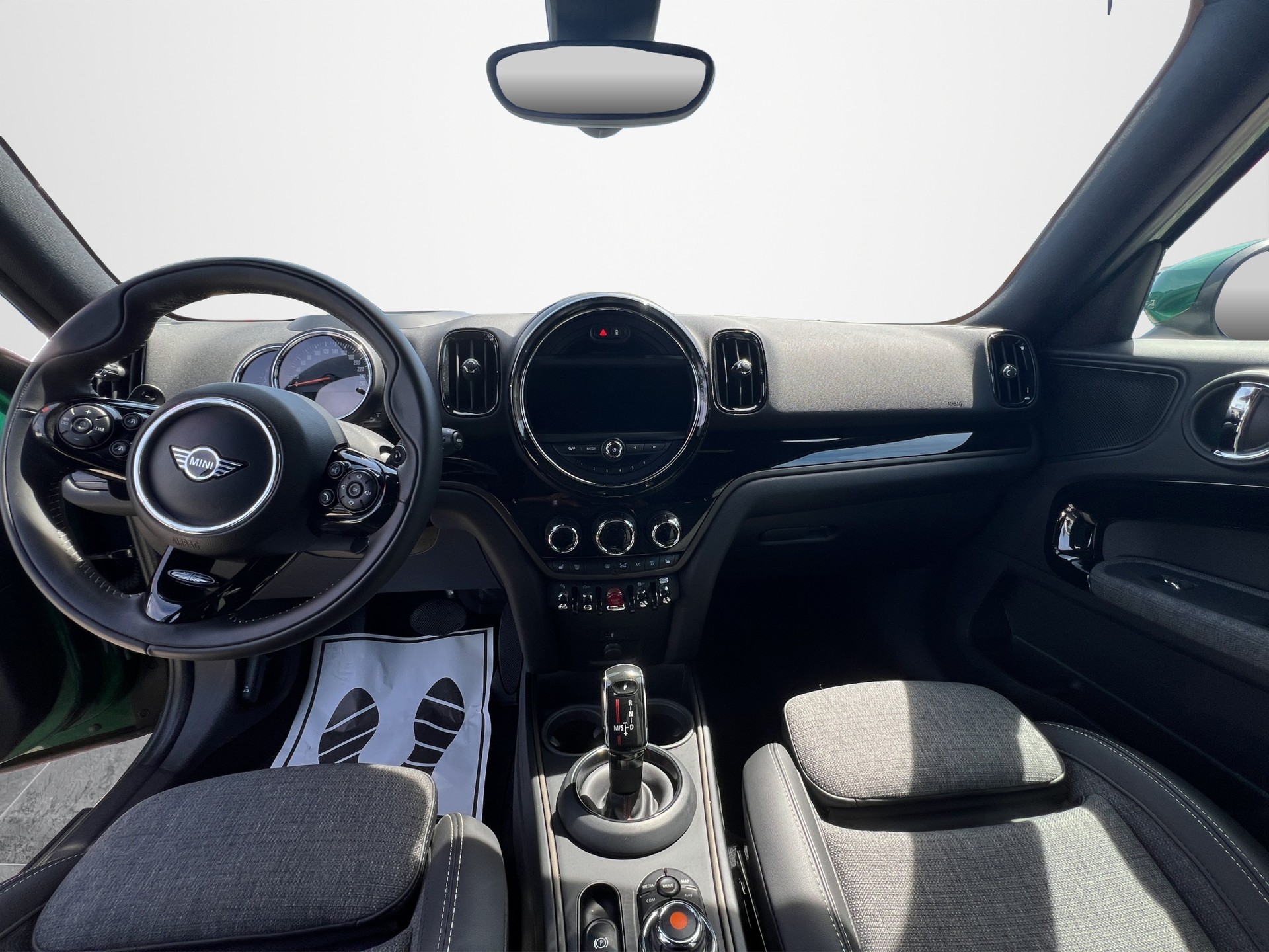MINI Countryman F60 2.0i Cooper S SAG ALL4-image-12