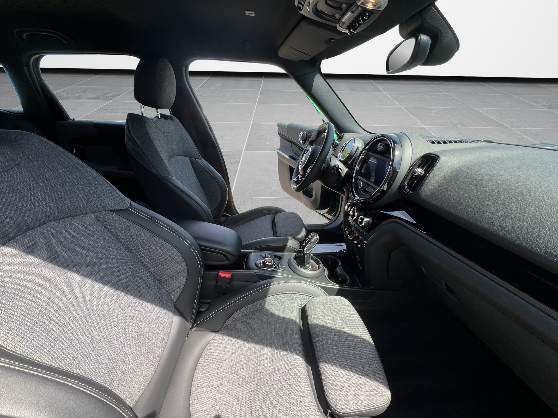 MINI Countryman F60 2.0i Cooper S SAG ALL4-image-13