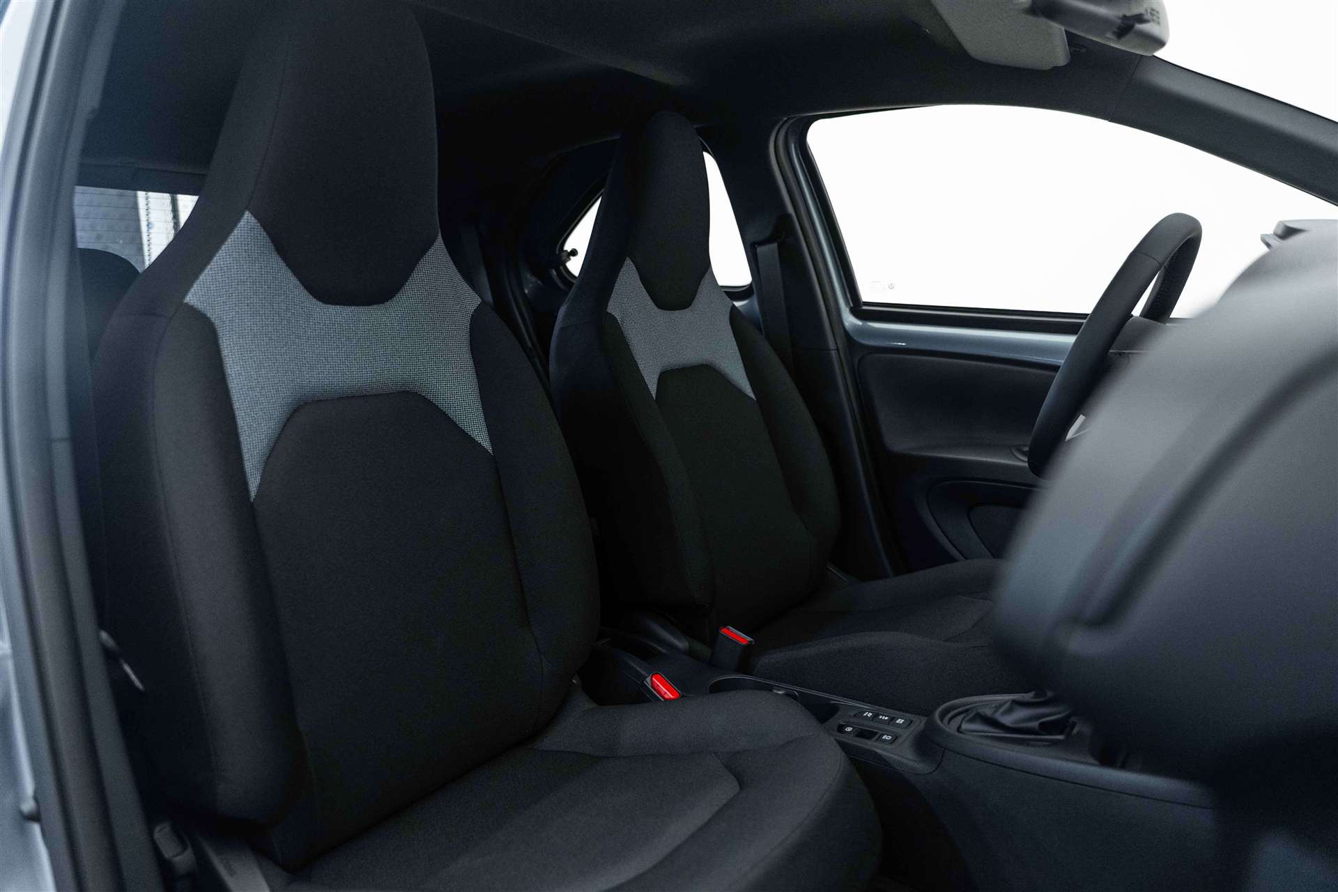 TOYOTA Aygo X 1.5 Comfort NEUES MODELL e-CVT Automat-image-10