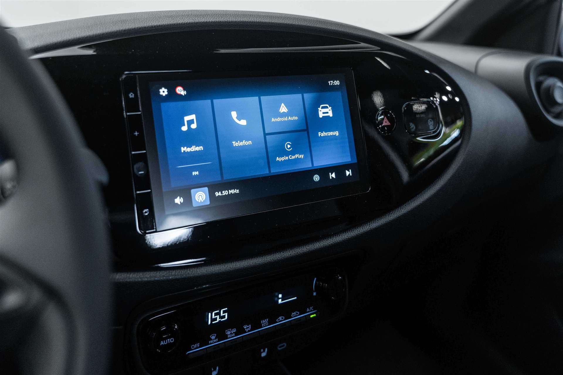 TOYOTA Aygo X 1.5 Comfort NEUES MODELL e-CVT Automat-image-17