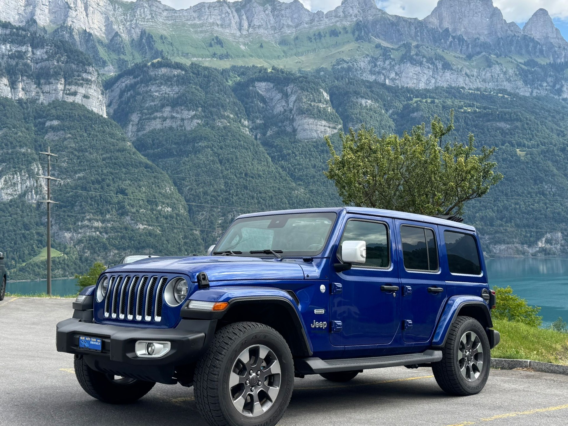 JEEP Wrangler 2.2MJ Unlimited Sahara Automatic-showroom-element-2