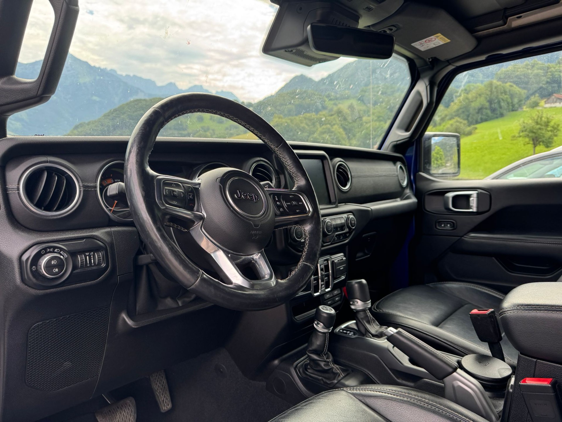 JEEP Wrangler 2.2MJ Unlimited Sahara Automatic-image-14