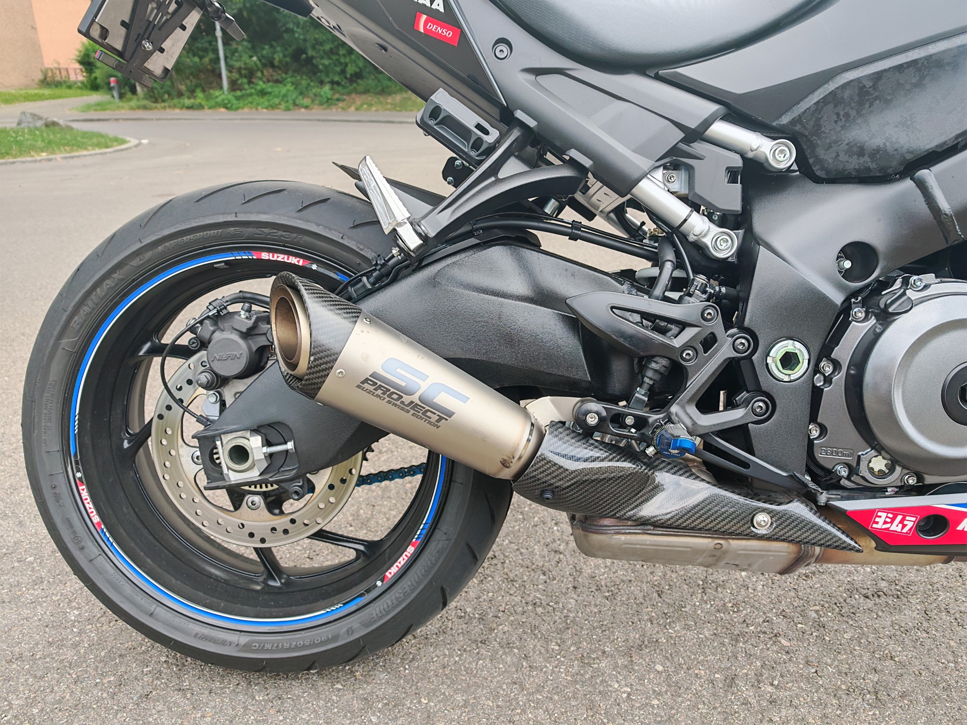 SUZUKI GSX-S 1000 EVO-image-2