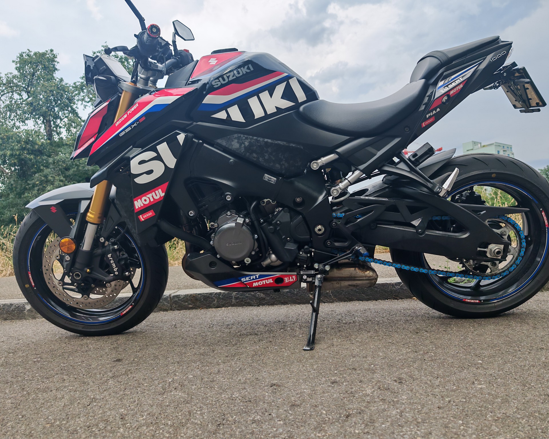 SUZUKI GSX-S 1000 EVO-image-10