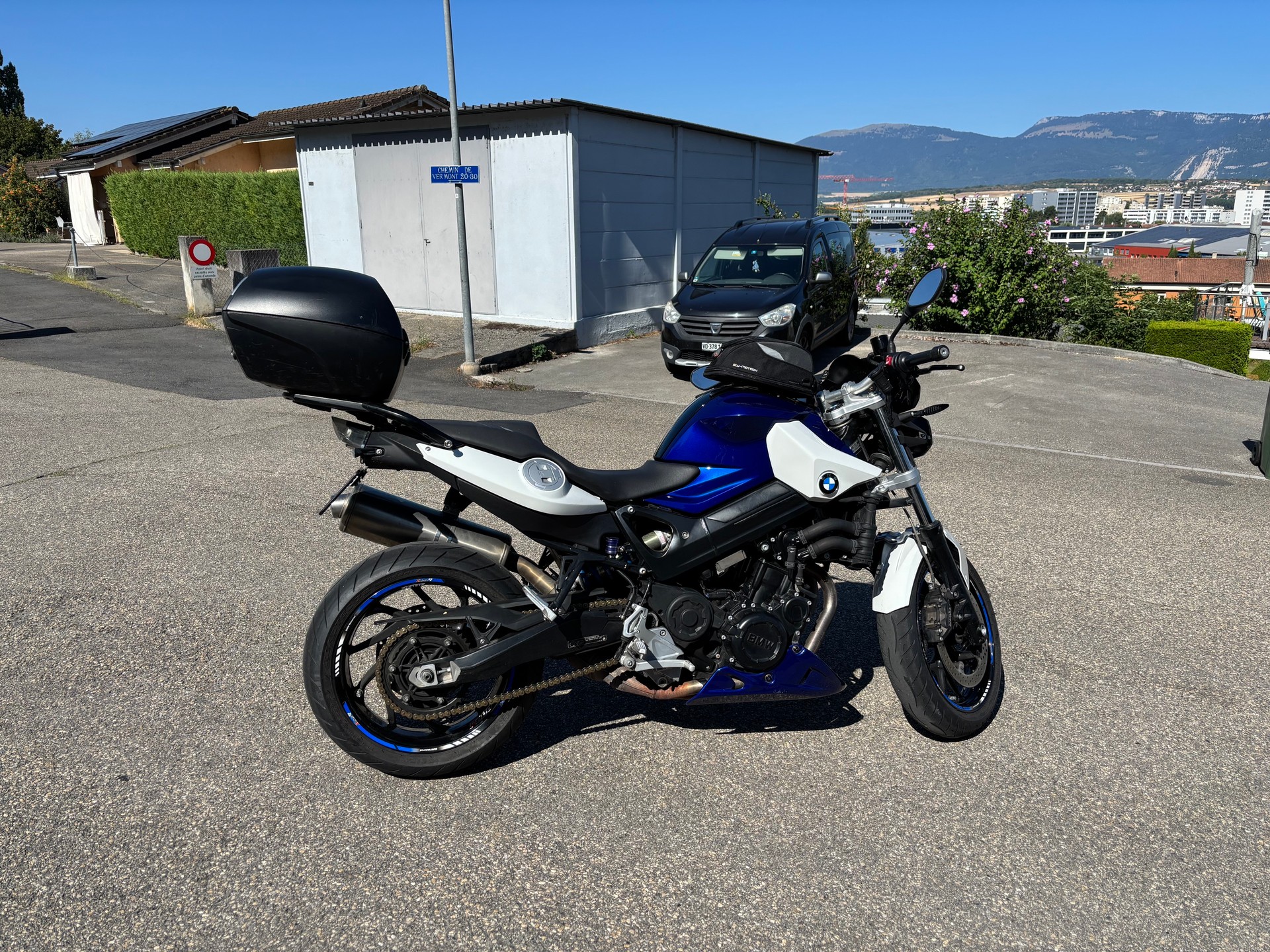 BMW F 800 R-image-1