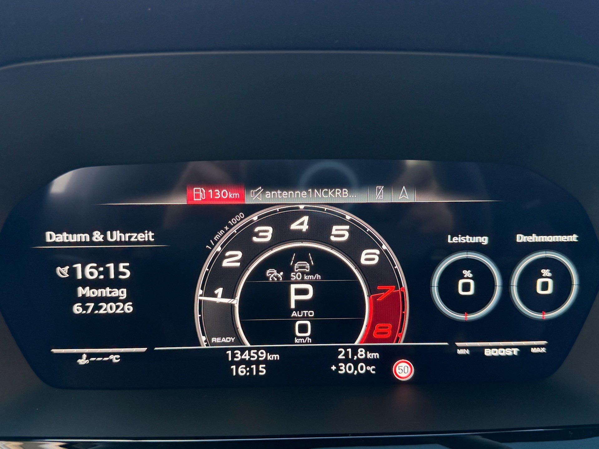 AUDI RS3 SPORTBACK 2.5 400PS TFSI QUATTRO *** VOLLAUSSTATTUNG MIT SCHALENSITZEN ***-image-10