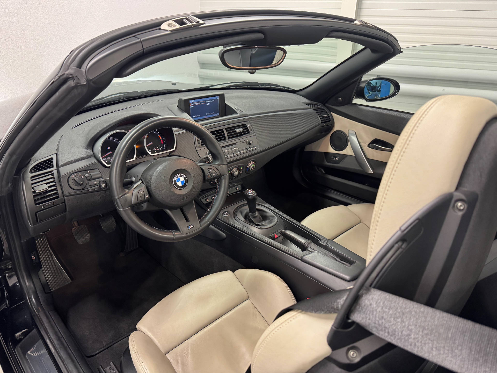 BMW Z4 M Roadster-image-2