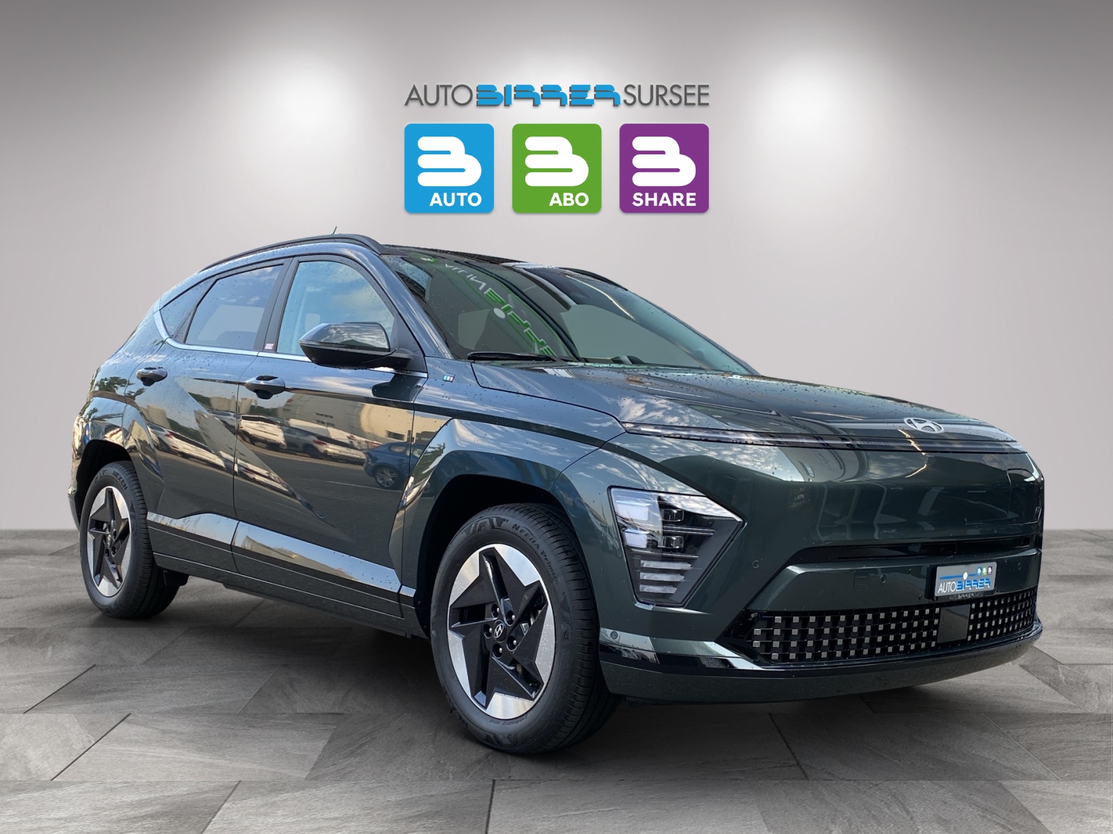 HYUNDAI Kona Electric Vertex-showroom-element-2
