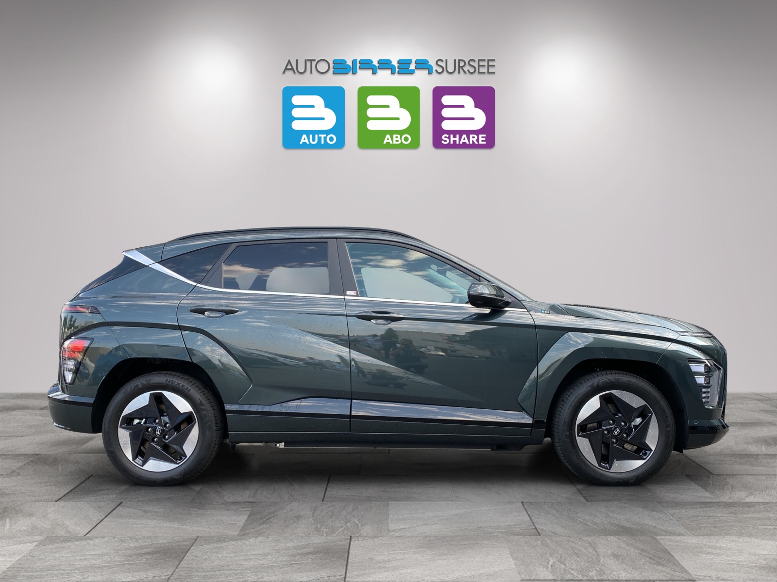 HYUNDAI Kona Electric Vertex-showroom-element-3