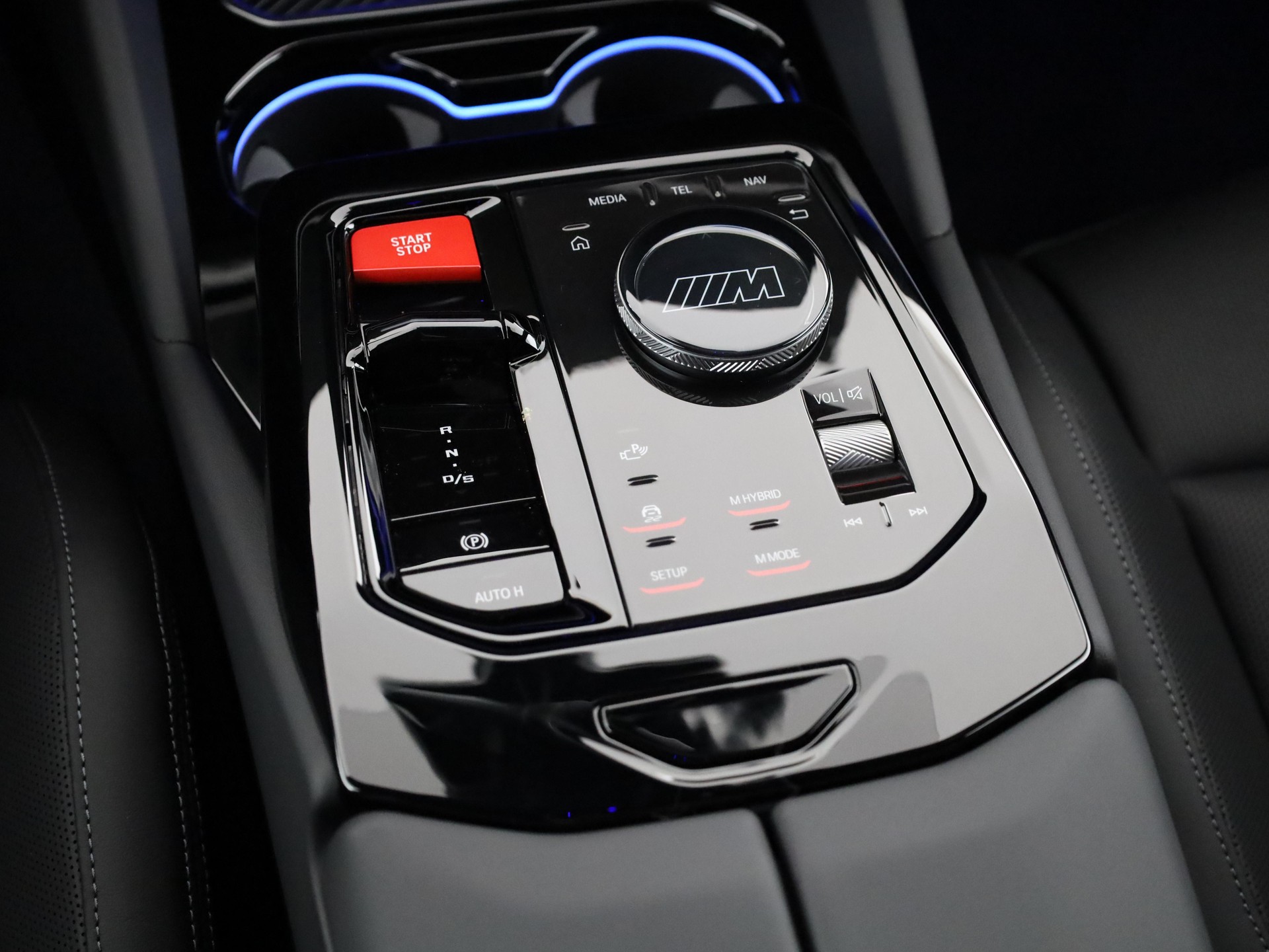 BMW M5 xDrive Touring-image-19