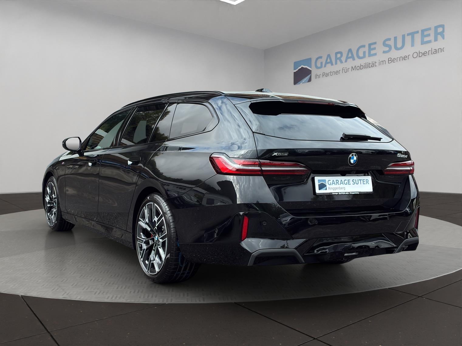 BMW 520d xDrive Touring-showroom-element-2