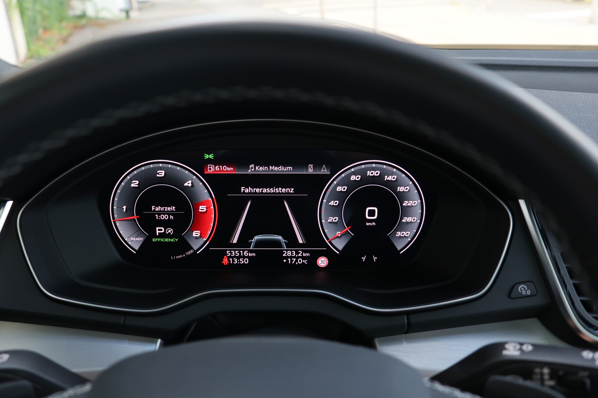 AUDI SQ5 TDI quattro tiptronic-image-16