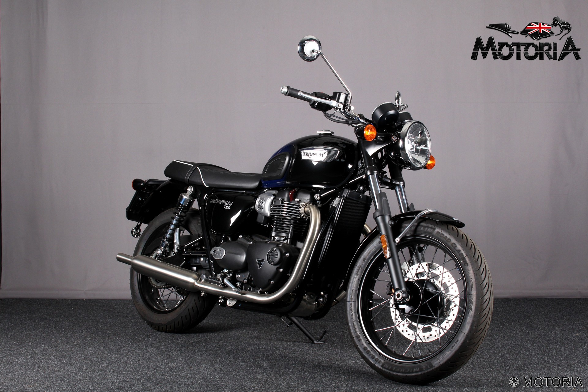 TRIUMPH Bonneville 900 T 100 (35kW)-image-0