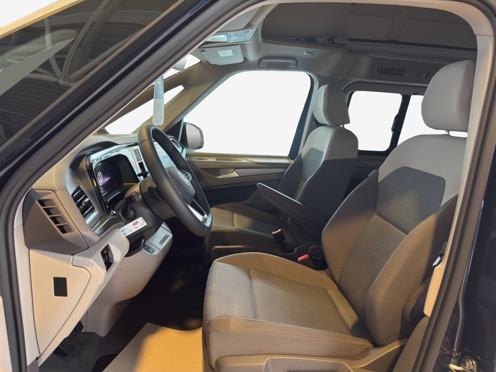 VW California 2.0 TDI Beach Tour-image-7