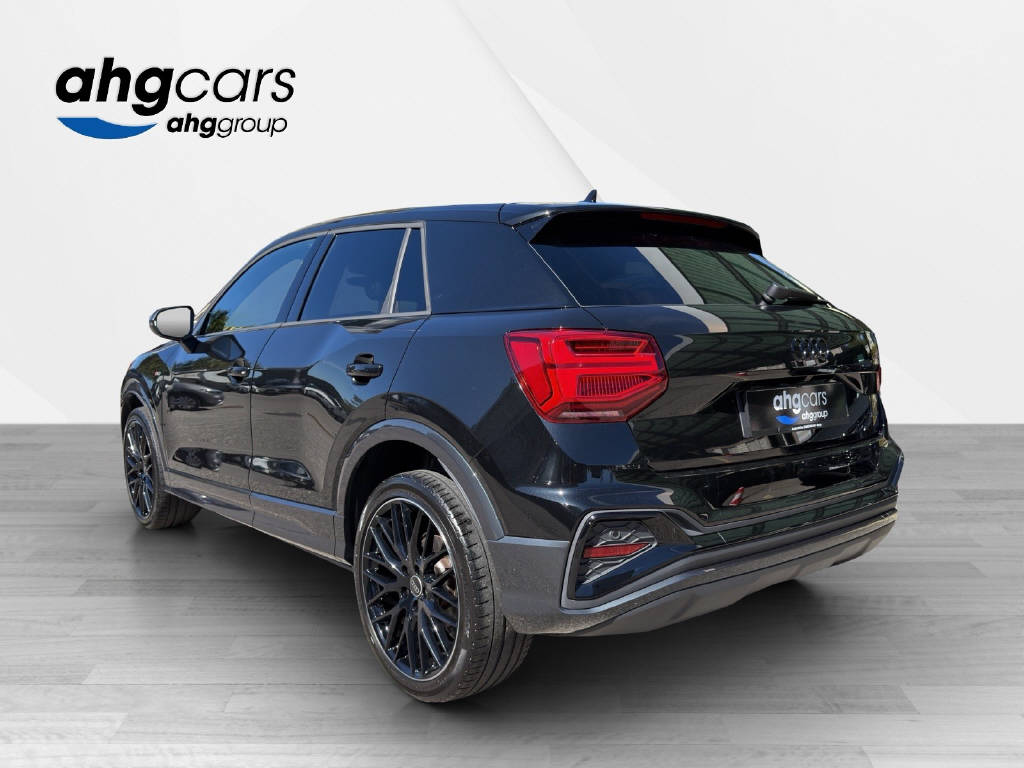 AUDI Q2 40 TFSI S line Attraction quattro S-tronic-showroom-element-2