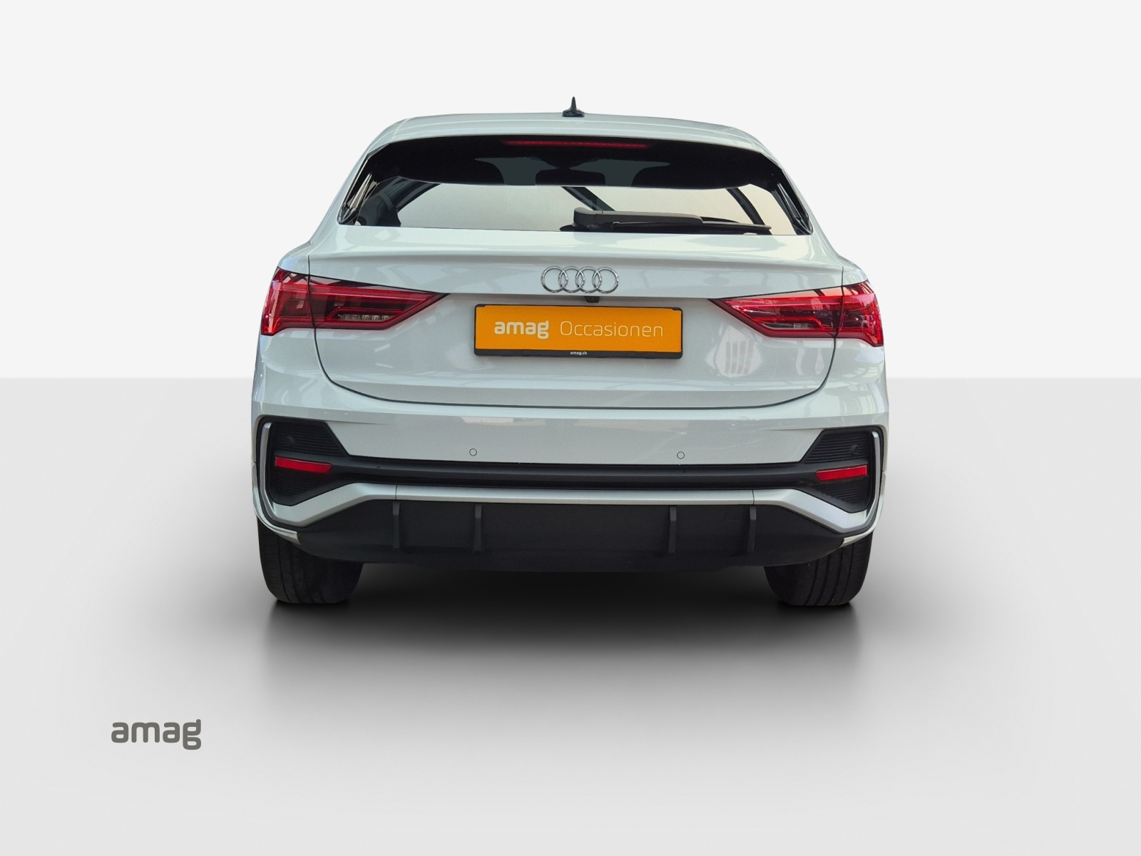 AUDI Q3 Sportback 35 TFSI S line Attraction S-tronic-showroom-element-2