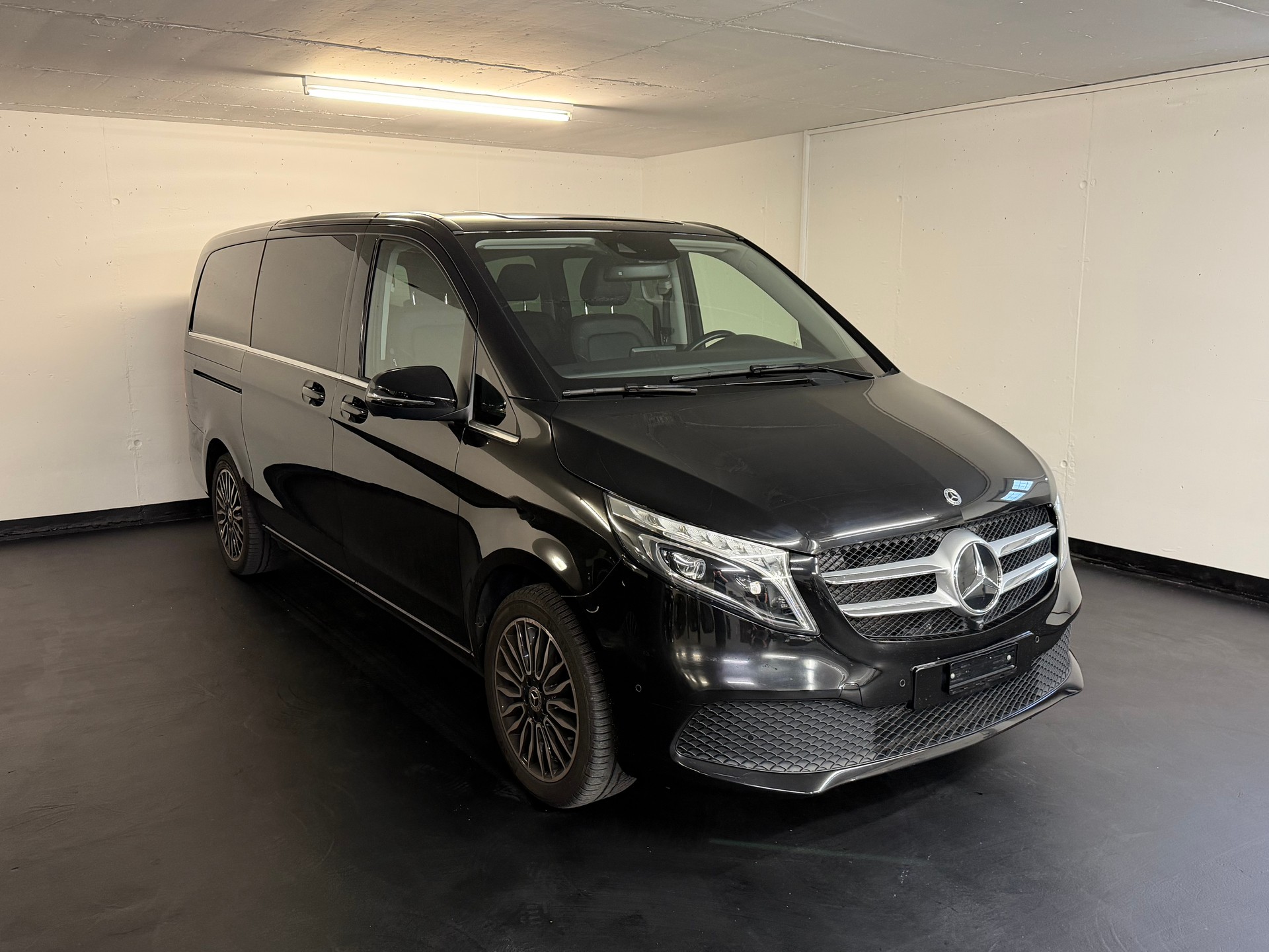 MERCEDES-BENZ V 250 d lang Avantgarde 4Matic G-Tronic