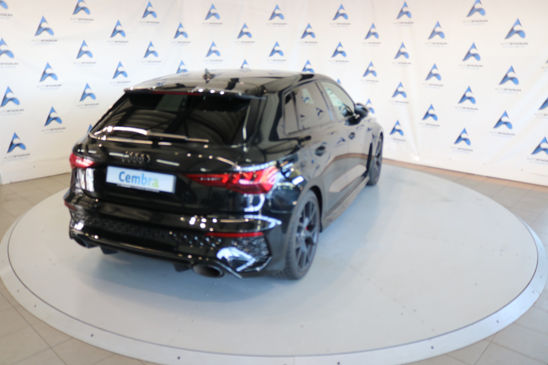 AUDI RS3 Sportback 2.5 TSI quattro S-tronic-image-21