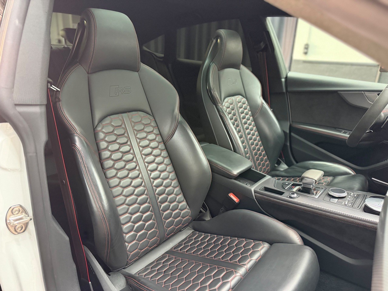 AUDI RS5 Sportback 2.9 TFSI quattro | Panoramadach | Bang&Olufsen | 360° Kamera | Head-Up | CH-Auto-image-13
