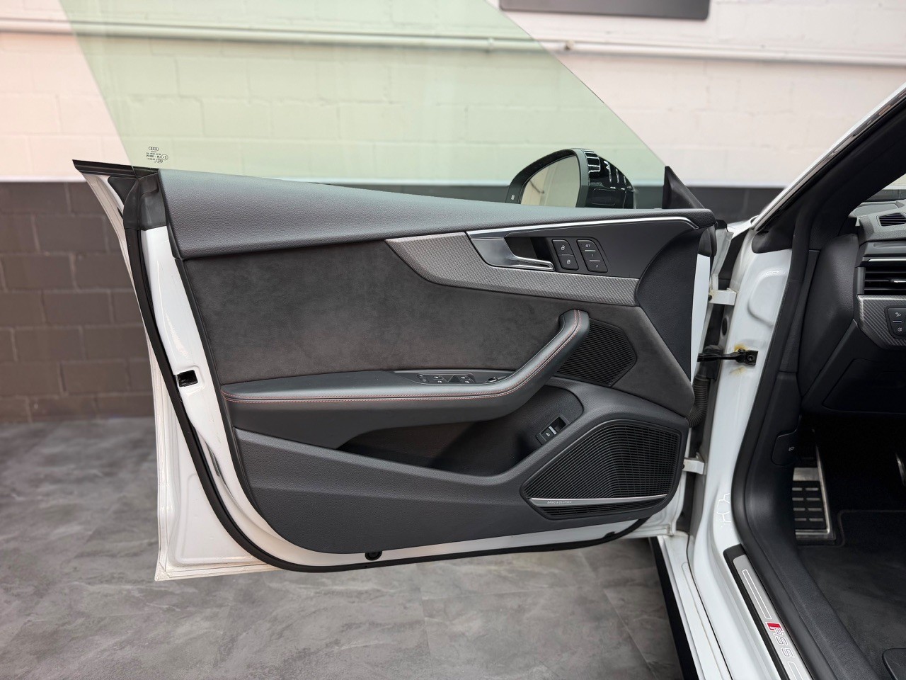 AUDI RS5 Sportback 2.9 TFSI quattro | Panoramadach | Bang&Olufsen | 360° Kamera | Head-Up | CH-Auto-image-11
