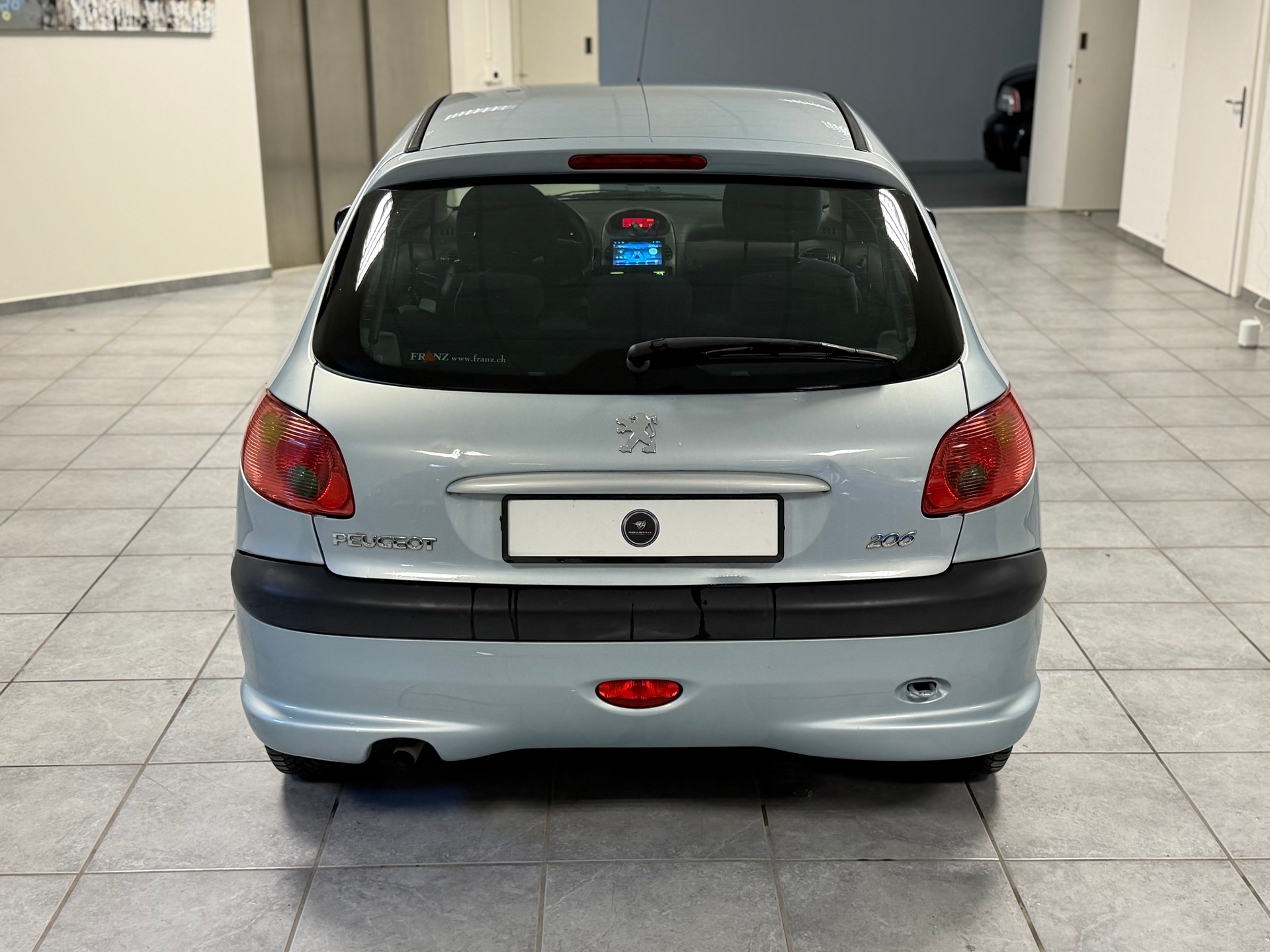 PEUGEOT 206 1.6 16V (XT) Premium-image-7