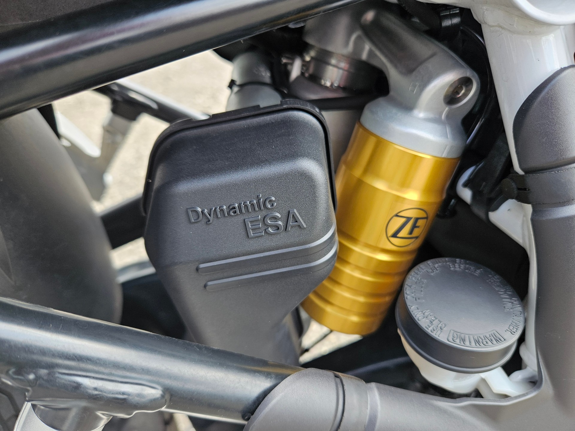 BMW R 1250 GS-image-14