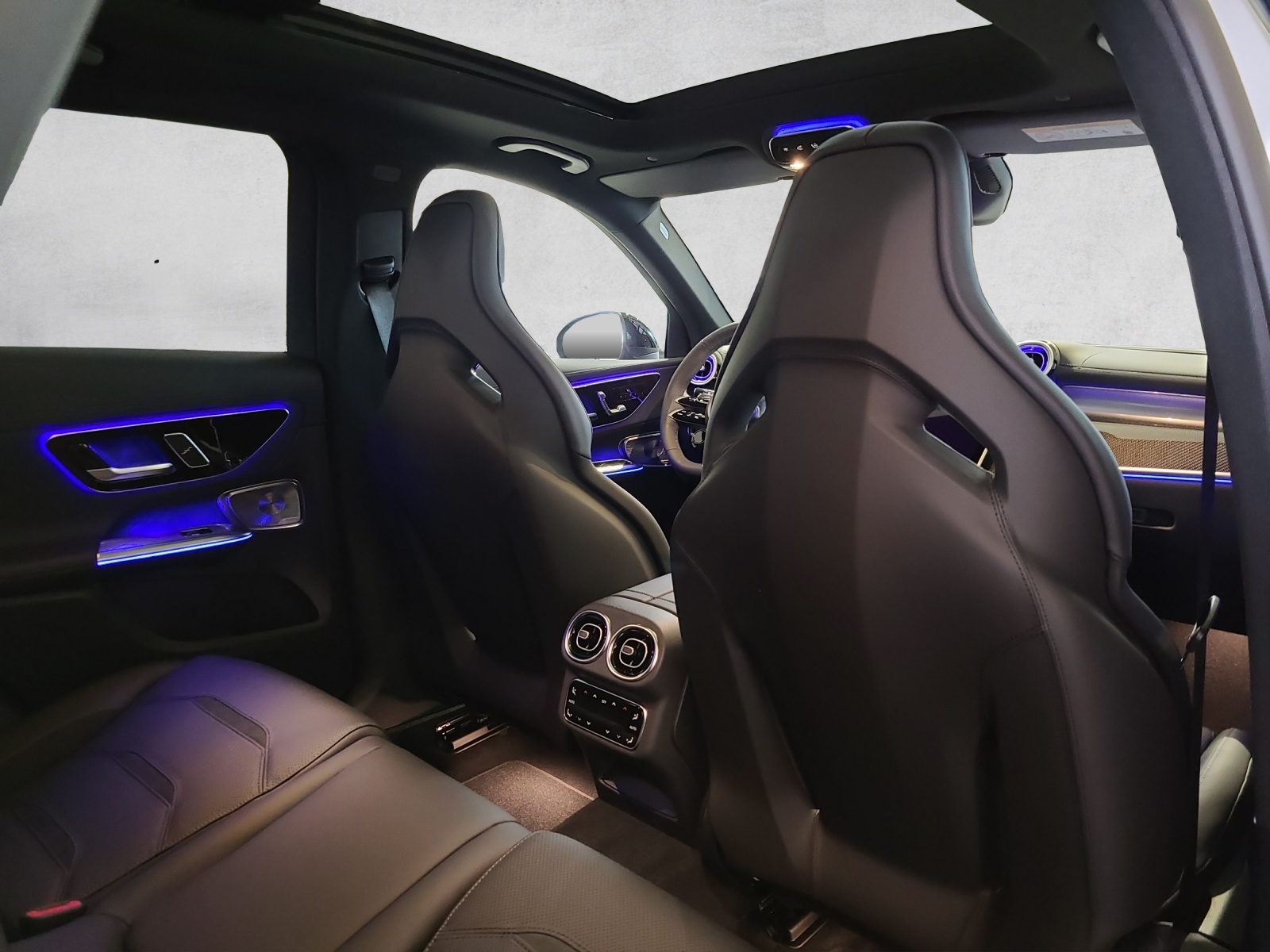 MERCEDES-BENZ GLC AMG 63 S e Performance Executive Edition 9G-Tronic-image-14